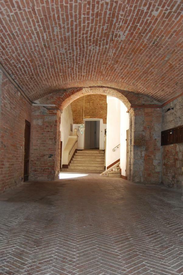 Antica Dimora Del Buongoverno Hotel เซียนา ภายนอก รูปภาพ