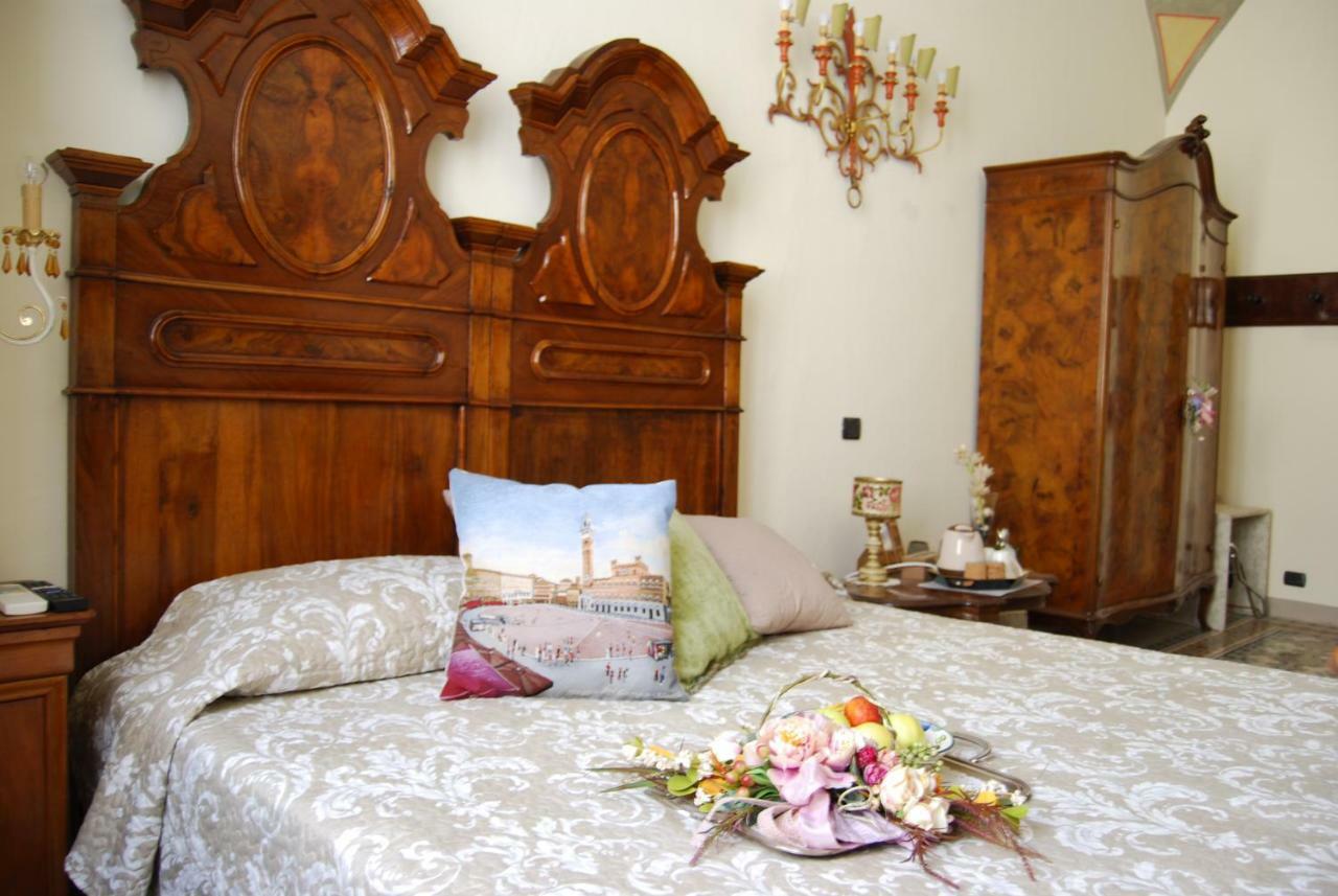 Antica Dimora Del Buongoverno Hotel เซียนา ภายนอก รูปภาพ