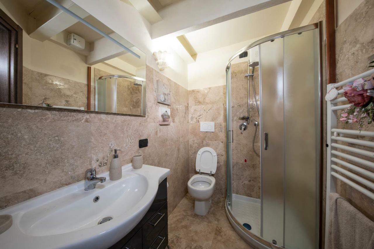 Antica Dimora Del Buongoverno Hotel เซียนา ภายนอก รูปภาพ